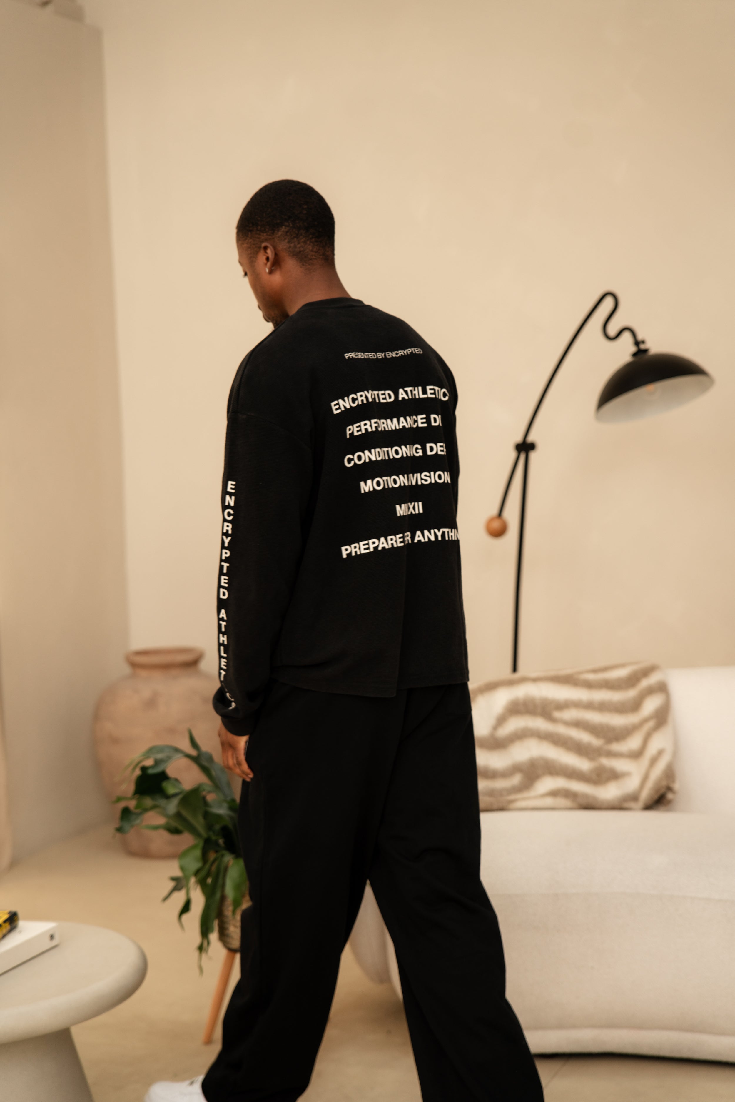 Essential Long Sleeve